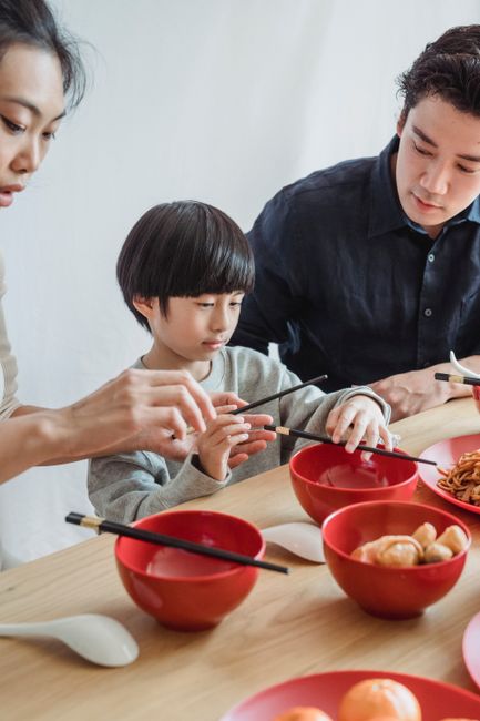 Menu kuchni azjatyckiej na rodzinne spotkania – inspiracje